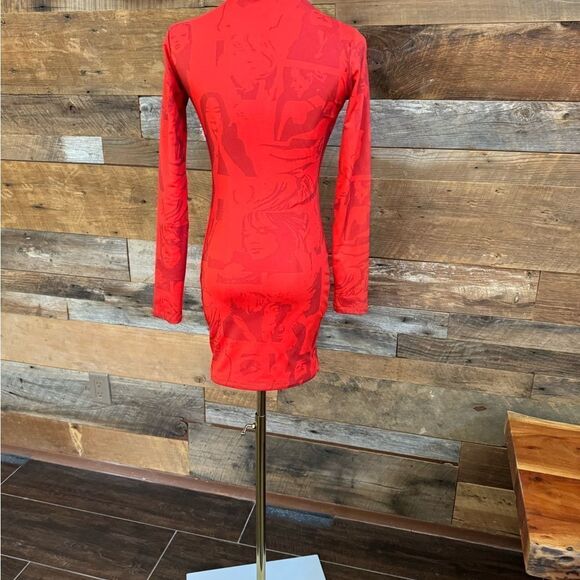 Edikted Dolls Kill Pop Art Cut Out Dress sz S - Picture 8 of 16